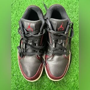 Nike Air Jordan‎ 1 Flight 2 Low Black Red Men's Size 9.5
654465-012